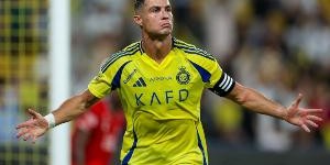 开云体育-梅开二度打破心魔！C罗对新月取得首胜，此前7战2平5负