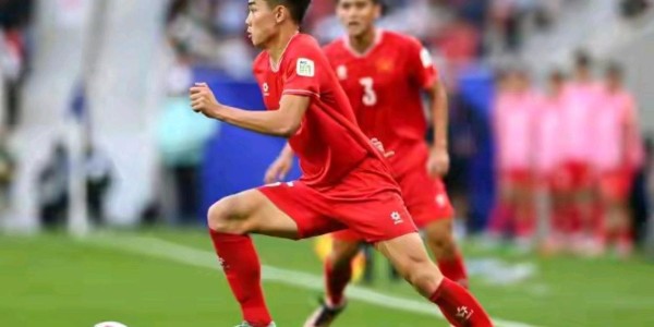 开云体育app-越南球员阮廷北贡献4粒进球和2次助攻获U23亚洲杯金靴奖