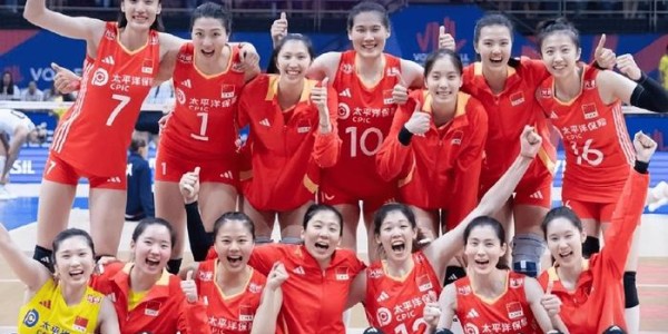 如果给中国女排2000年后组最强12人阵容，你会选谁进首发？