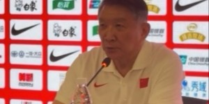 宫鲁鸣：张子宇现在有点累 另外不希望她一步跨进强对抗 慢慢来