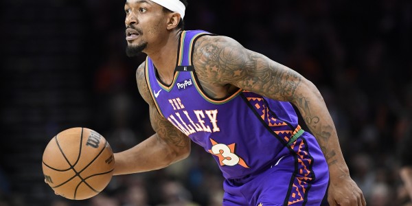 美记：一旦比尔和太阳达成买断 雄鹿和热火将会追逐他