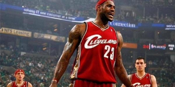 开云体育下载-真正的“活化石”！仅剩6支球队，老詹从未在季后赛交手