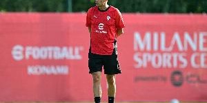 开云体育下载-阿莱格里：恩昆库有实力；周六决定穆萨去留；还没跟多夫比克聊过